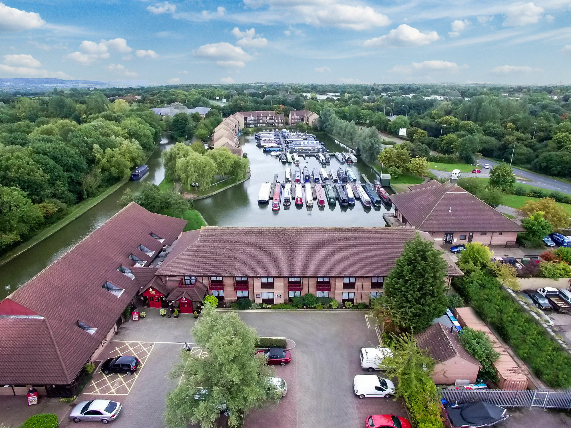 Peartree Lodge Waterside Milton Keynes Ngoại thất bức ảnh